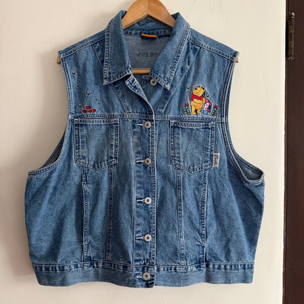 90s Vintage Disney POOH Embroidered Denim Vest Bee Piglet Extra Large
